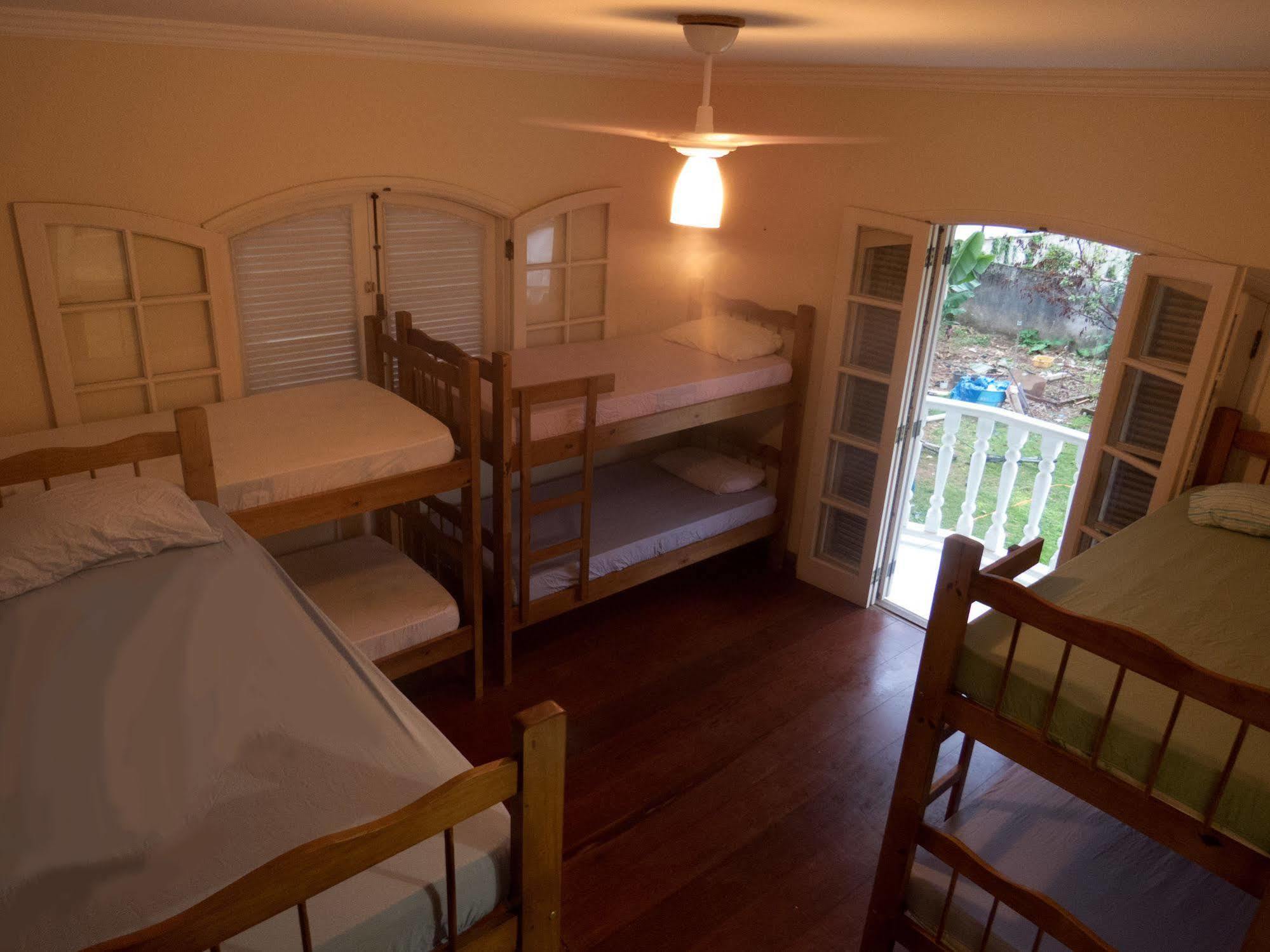 Canguru Hostel Araquari Zewnętrze zdjęcie